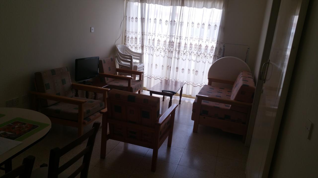 Nondas Hill Apts Apart otel Larnaca Dış mekan fotoğraf